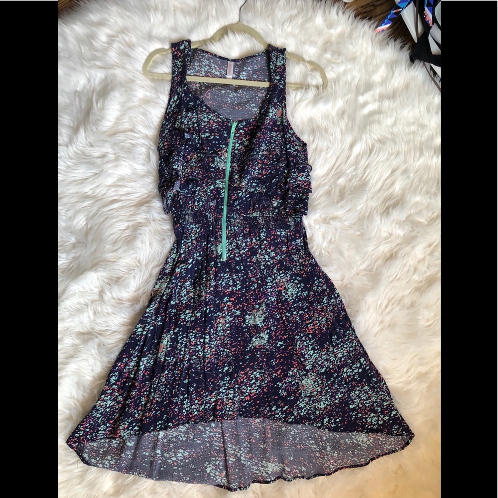 Floral sun dress 👗